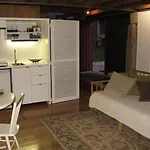 Σπίτι διακοπών Charming House In Covelas With Shared Pool *