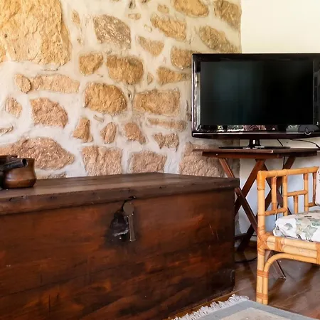 Charming House In Covelas With Shared Pool * Póvoa de Lanhoso
