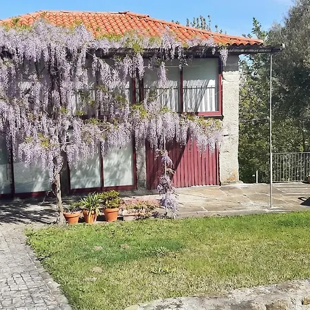 Charming House In Covelas With Shared Pool *