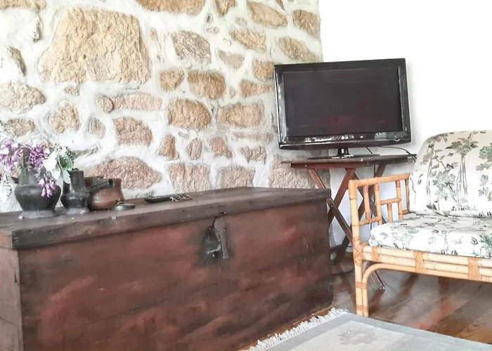 Charming House In Covelas With Shared Pool Semesterbostad *